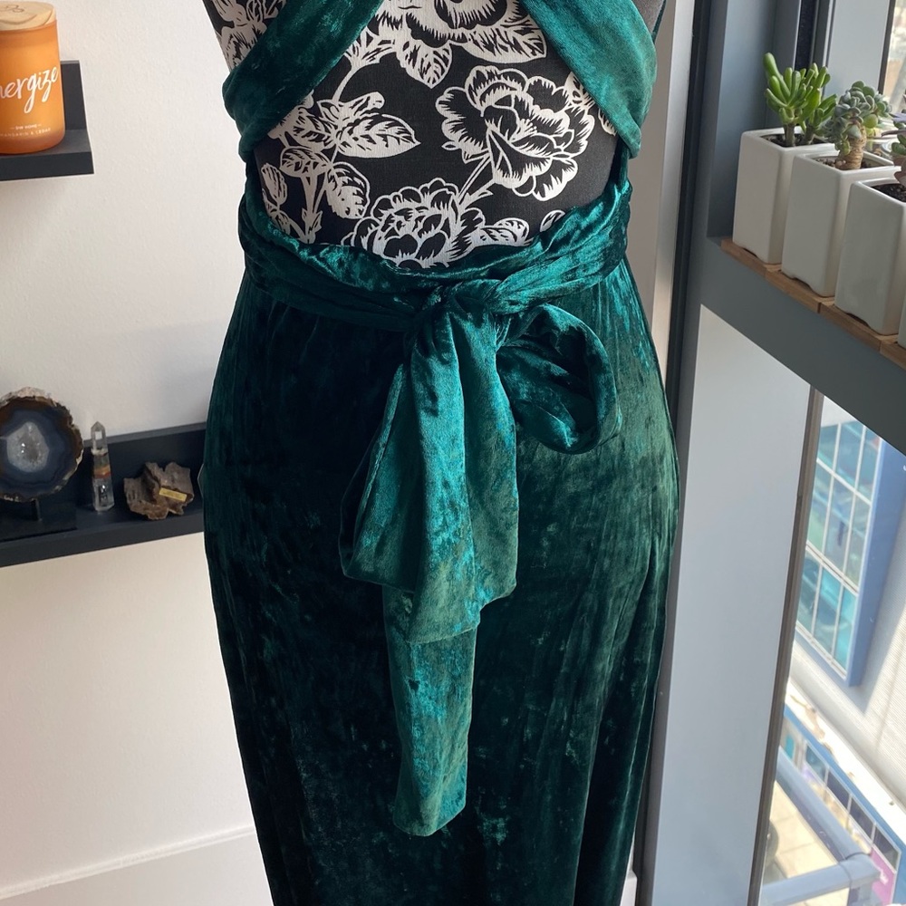 Lulu’s velvet multi-way maxi dress - Picture 7 of 11